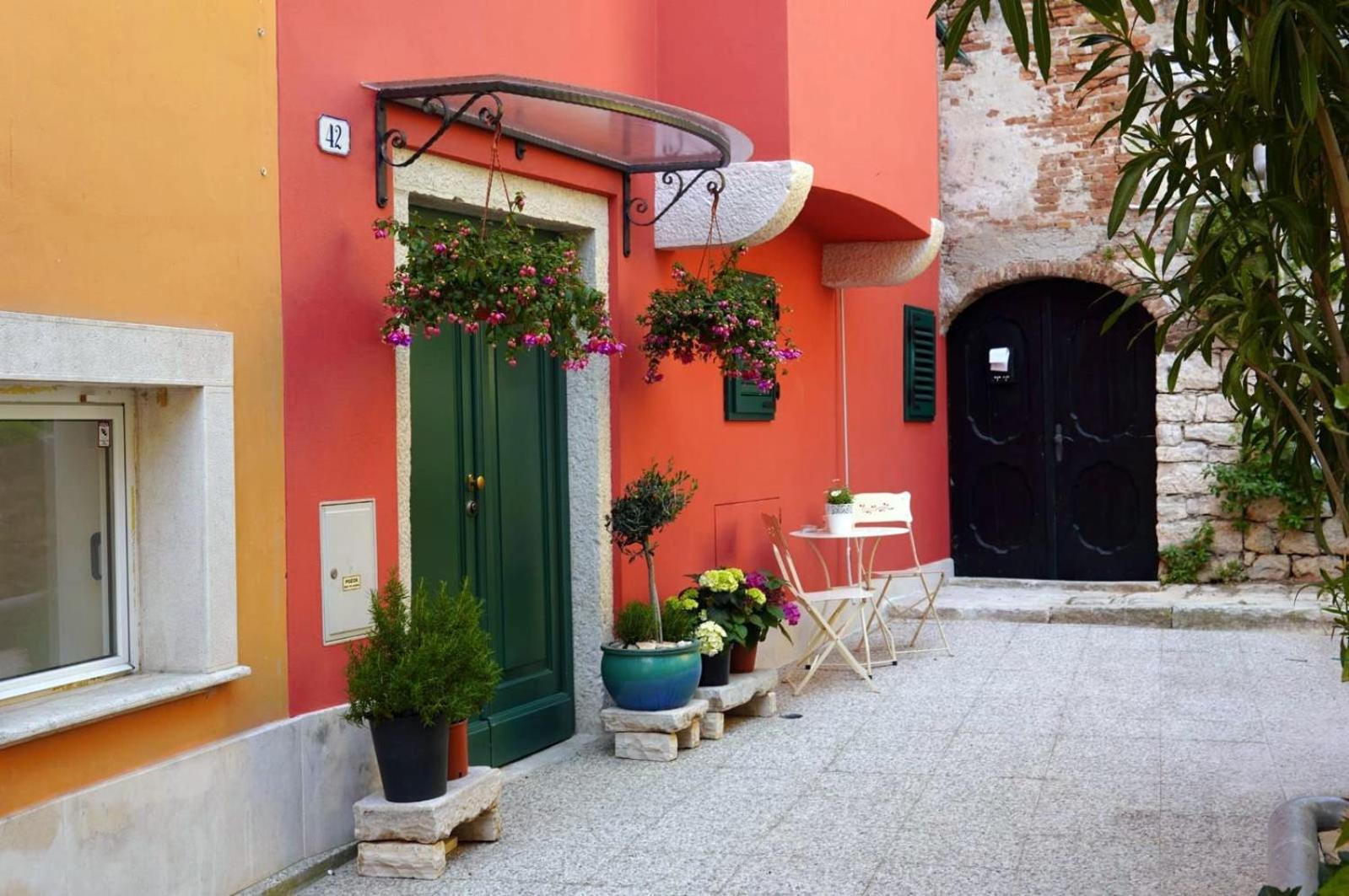 Old Town Seabreeze Residence Ρόβινι Εξωτερικό φωτογραφία